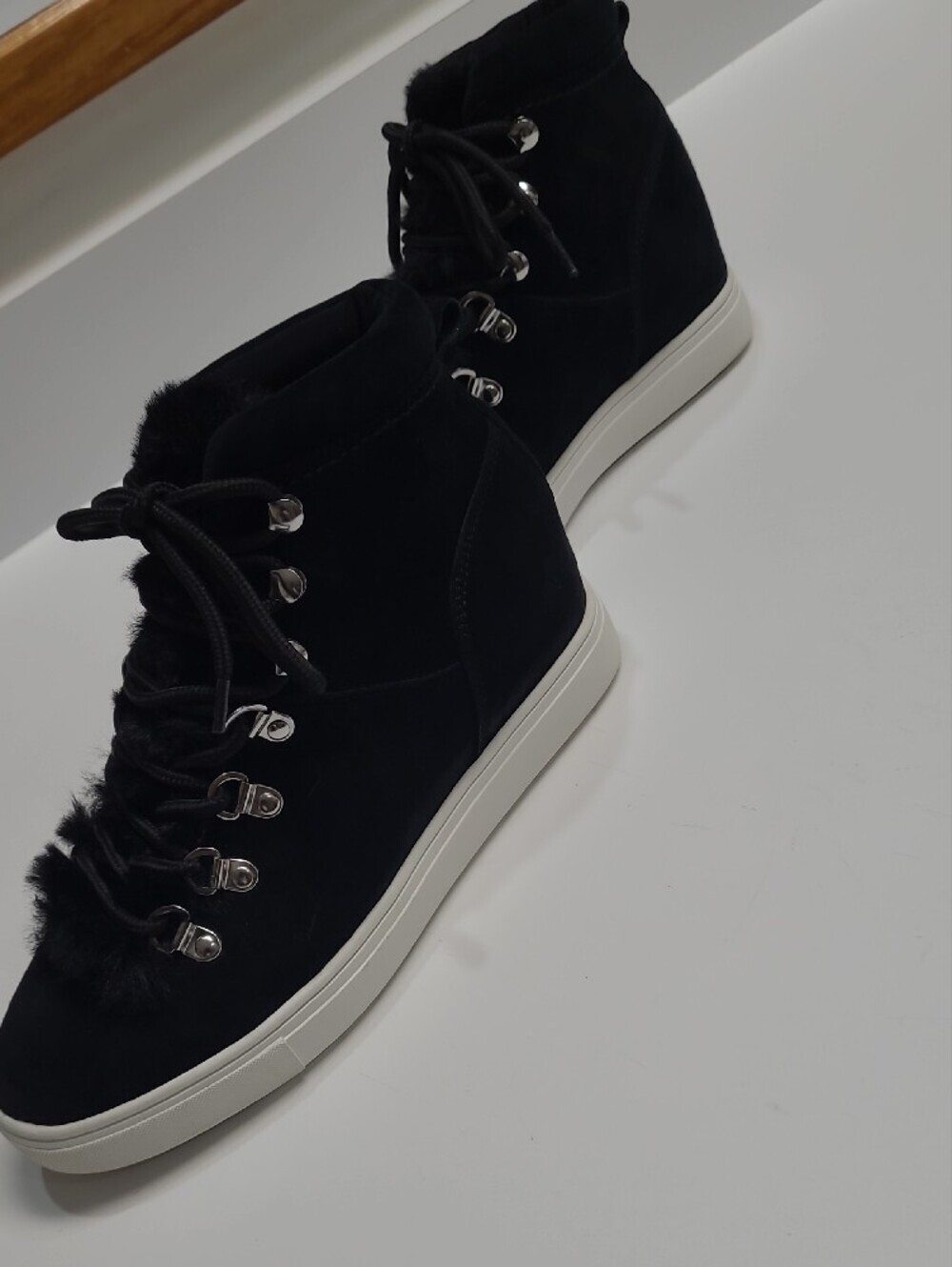 Steven by Steve Madden Kalea-F Black Suede Faux Fur High-Top Sneakers - Size 8.5 - Picture 5 of 11
